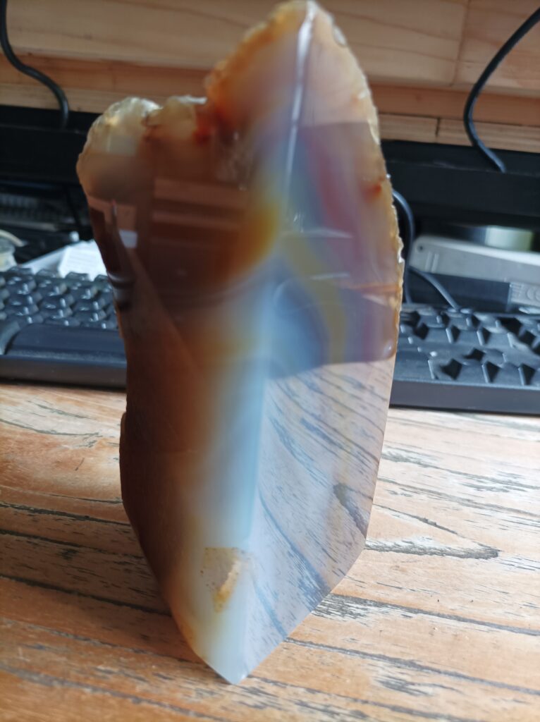 Agaat geode (A029b/EDGE-0002)